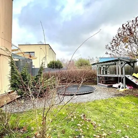 Villa Βίλα *
